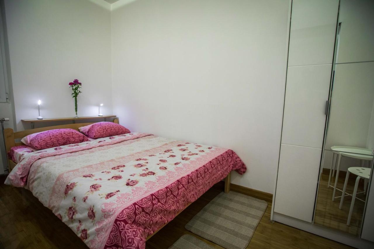 Apartman Simic - Stan Na Dan Bogatić 外观 照片